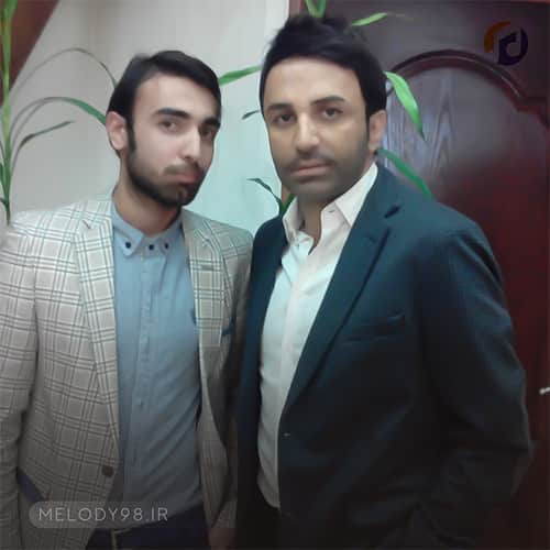 دانلود آهنگ اونیکه تورو دوست داره منم علی لهراسبی دانلود آهنگ اونیکه تورو دوست داره منم علی لهراسبی