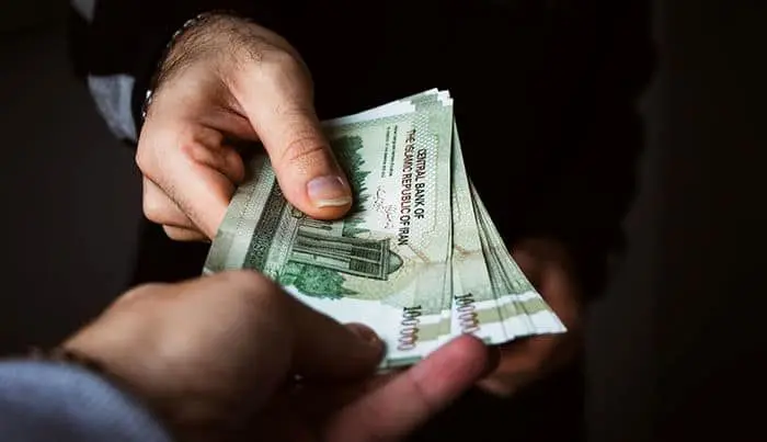 وام جدید دولت برای کشیدن افسار تورم وام جدید دولت برای کشیدن افسار تورم