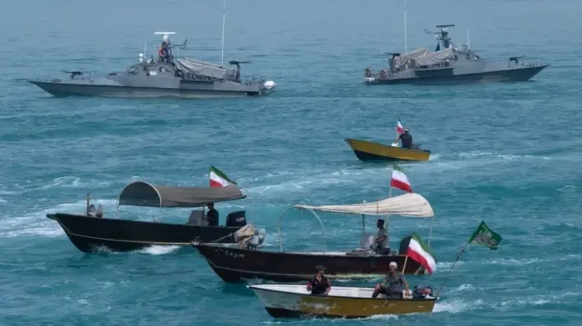 اقدام سپاه در تنگه هرمز تمرکز دنیا را بهم ریخت اقدام سپاه در تنگه هرمز تمرکز دنیا را بهم ریخت