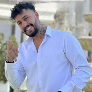 دانلود آهنگ اومد داشتی تو واسه زندگی من خوشگل منی و تو فرفری من دانلود آهنگ اومد داشتی تو واسه زندگی من خوشگل منی و تو فرفری من