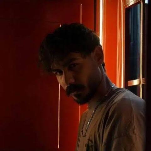 دانلود آهنگ تورو من قلبم صدا کردم از میر احمد کامل دانلود آهنگ تورو من قلبم صدا کردم از میر احمد کامل